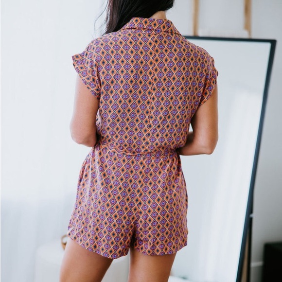 Dress forum sunny days romper geometric tassel button down small - Picture 3 of 10